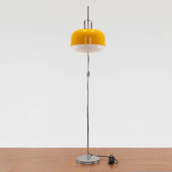 Vintage Yellow Guzzini Medusa Floor Lamp, Luigi Massoni Design, 70s