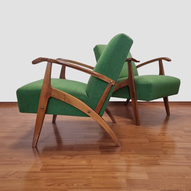 Vintage from the 1970s Materials wood, fabric Overall height 78 centimeters Overall width 58 centimeters Overall depth 80 centimeters Seat height 44 centimeters Seat width 50 centimeters Seat depth 50 centimeters