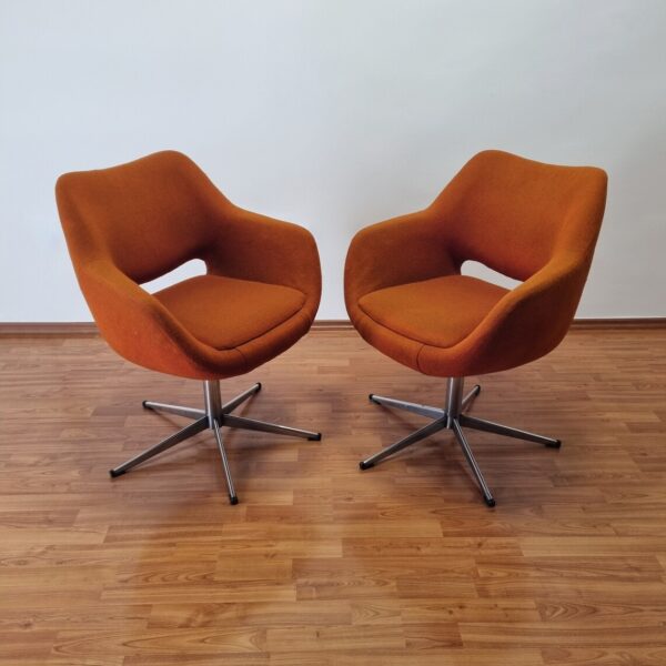 1 of 2 Mid Century Swivel Egg Chairs, Vintage Office Chairs, Stol Kamnik Yugoslavia, 60s